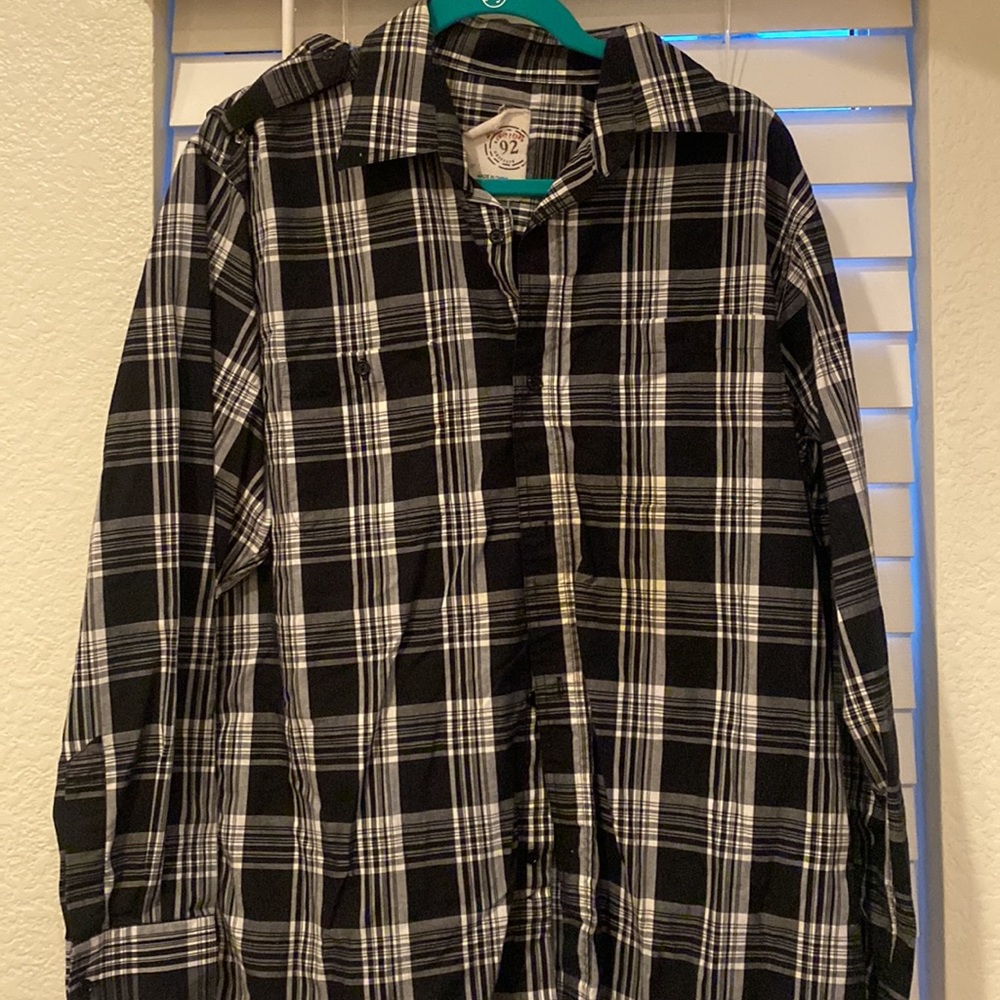 Reputation 92 button-up